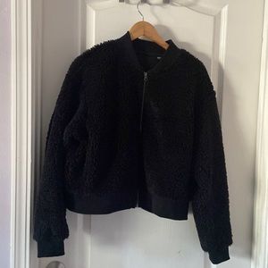 Uniqlo windbreaker bomber jacket